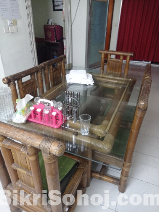 বাশ ও বেতের ডাইনিং টেবিল